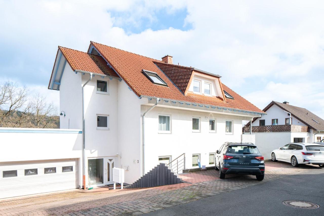Harmony: Edersee Apartment - Sperrmauer - Lounge Eksteriør billede